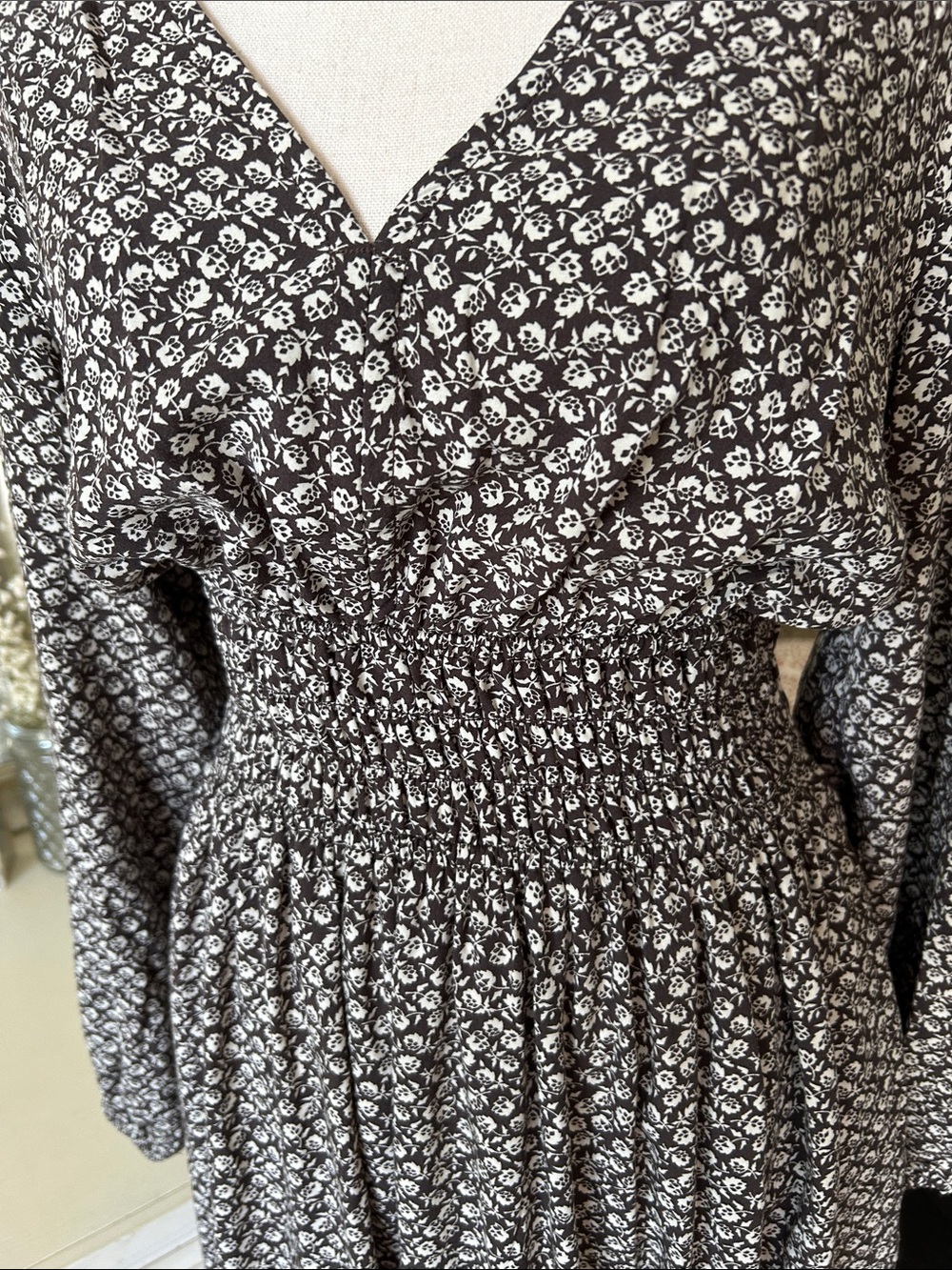 Gap V neck smocked waist brown floral cottage long balloon sleeve maxi dress L - Picture 3 of 13